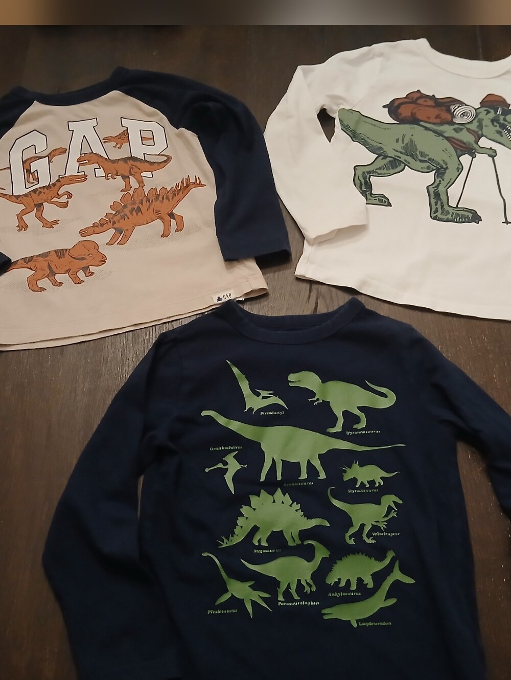 Dinosaur GAP Kids 100% Cotton T-Shirt Bundle 3 - Size:5 Years